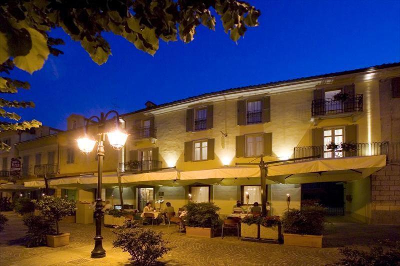 Albergo Badellino Bra Exterior foto