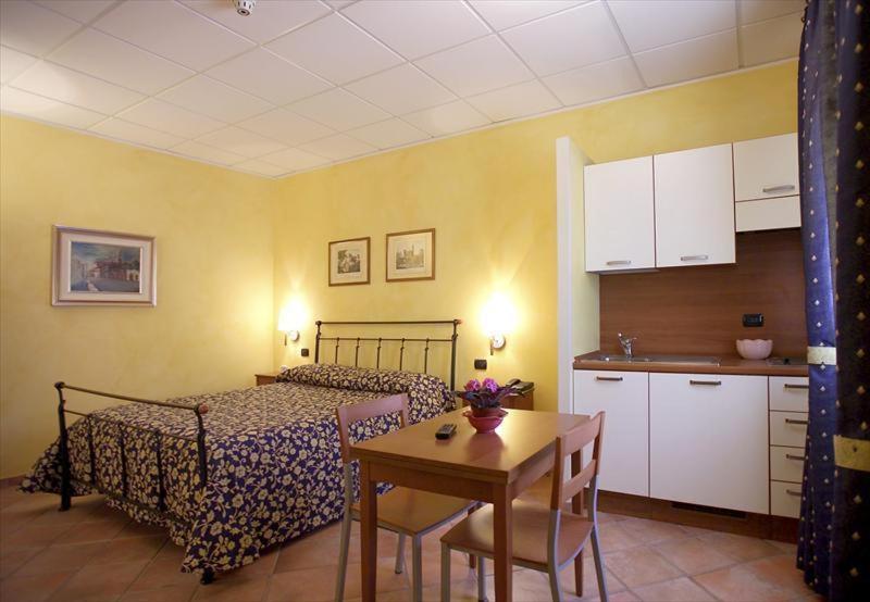 Albergo Badellino Bra Exterior foto