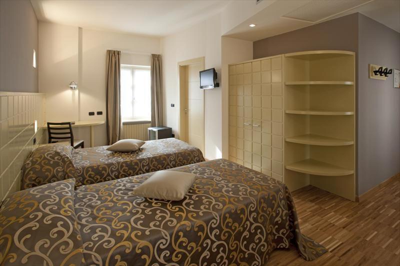 Albergo Badellino Bra Habitación foto